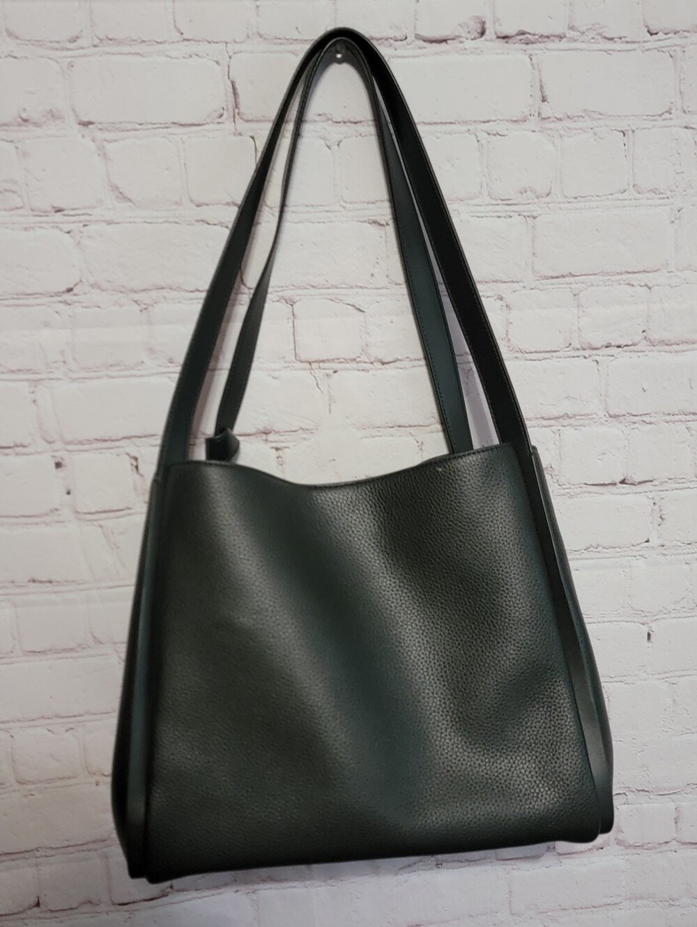 Kate Spade Black Pebbled Leather Shoulder Tote - Picture 2 of 6